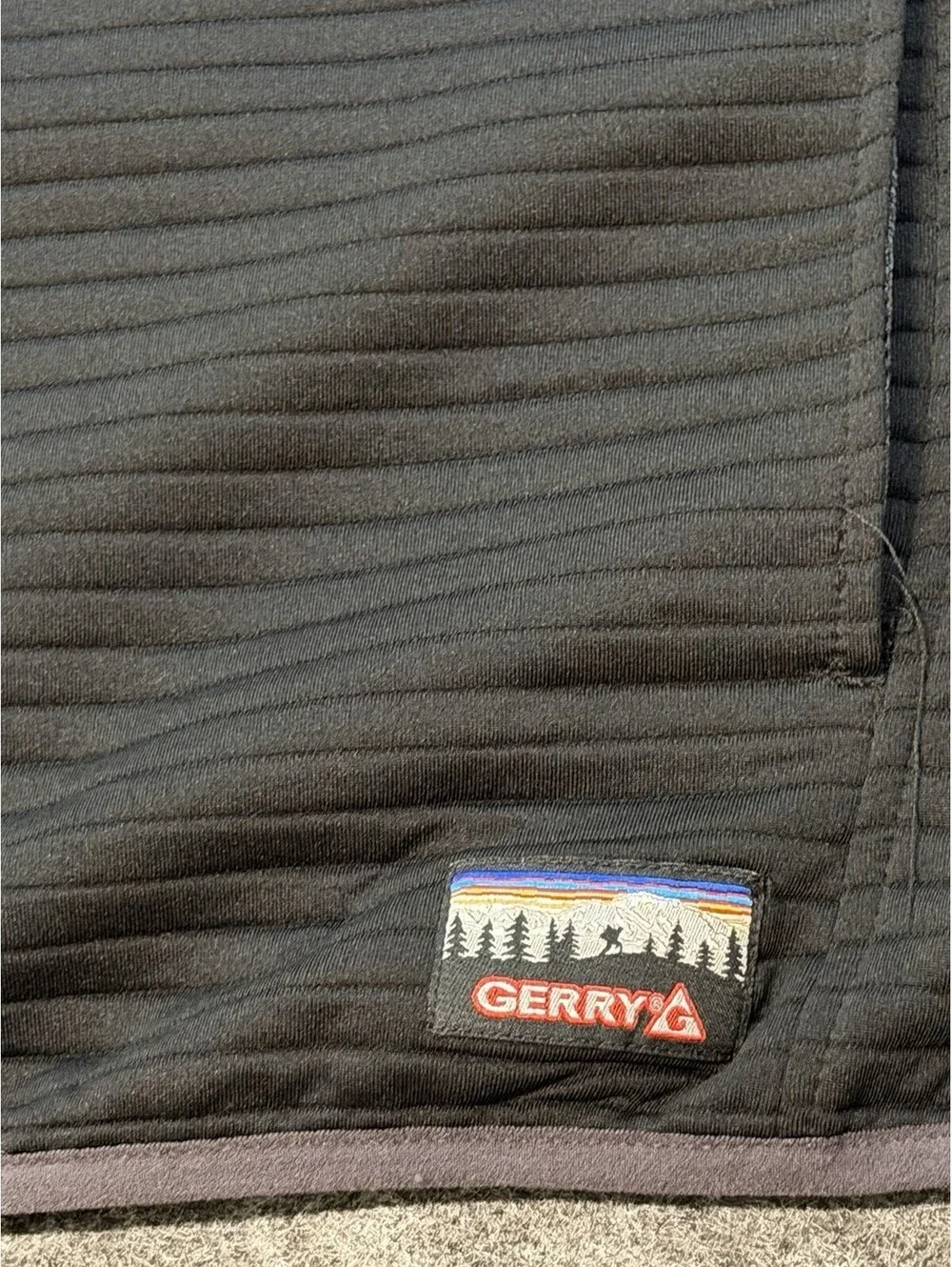 Gerry Men’s M Black Ribbed Fleece Snap Pullover Mock Neck with Kangaroo Pocket